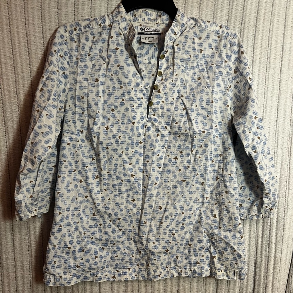 Columbia Blue and White Patterned Shirt